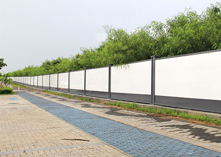 深圳南山前海工地施工圍擋-市政圍擋安裝-A/B/C類圍擋-深圳市大通建材有限公司鋼圍擋生產定制廠家